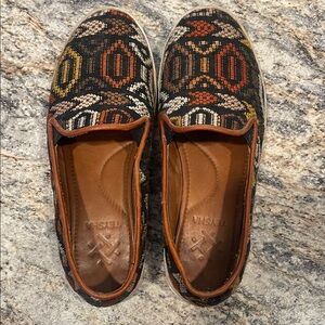 Women's Multicolor Patterned Flats